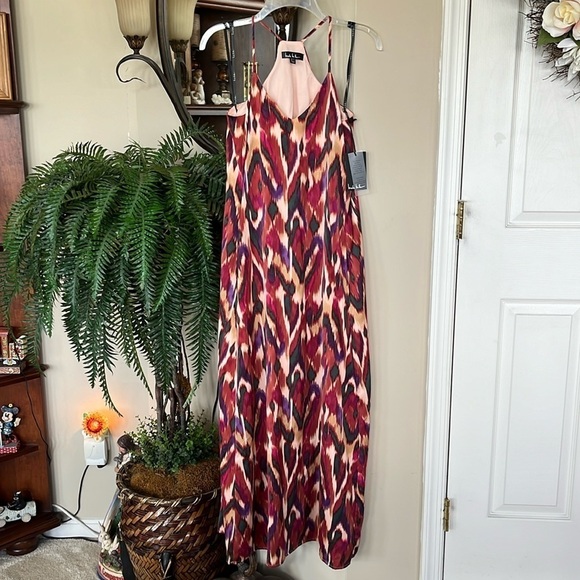 Brand New Nicole Miller Maxi Racer Back Dress Satin Flowy Abstract Print Pockets - Picture 1 of 15